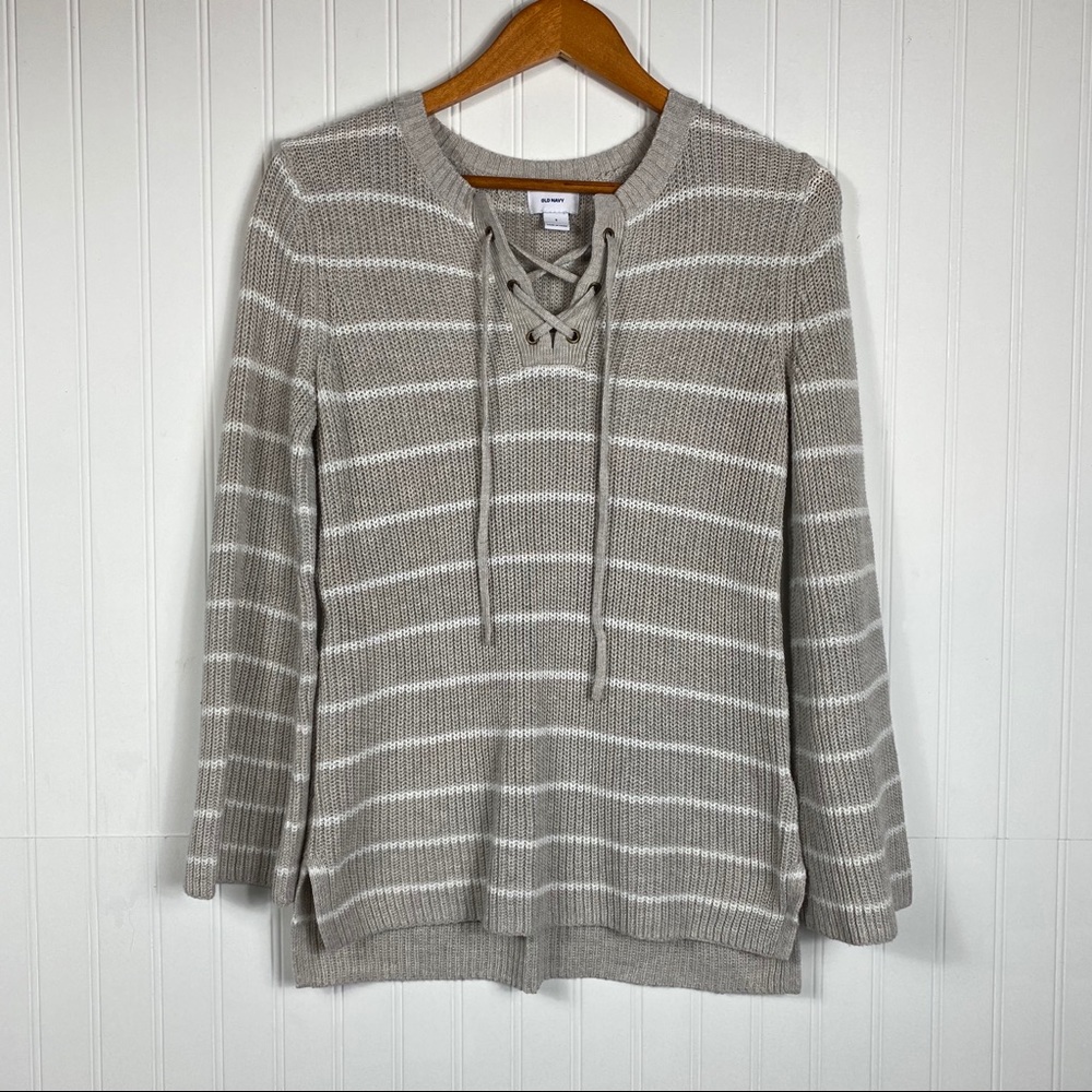Old navy stripped knit sweater bell like sleeves